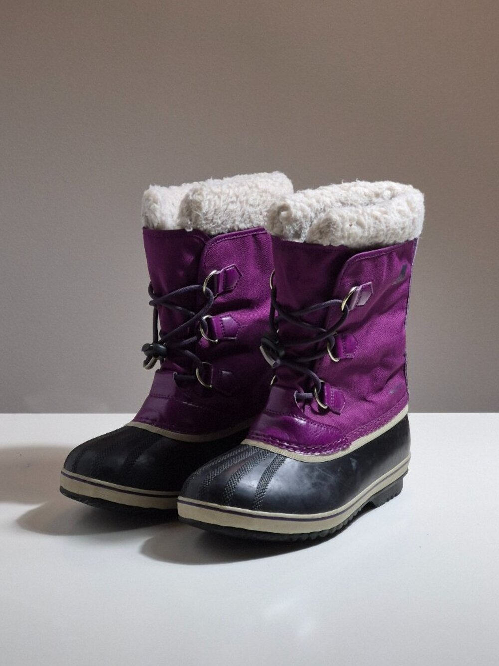 Sorel Women’s 6 Purple NY1962 Faux Fur Lace Up Waterproof Snow Winter Boots